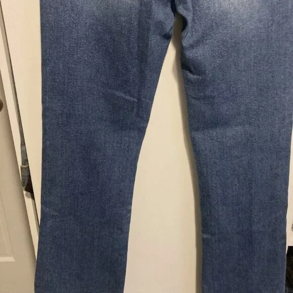 Kensie jeans vintage luxe Size 10/30 The High Rise Bootcut Cute Blue Distressed - Picture 6 of 6